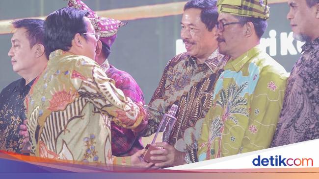 Gerakan Pangan Murah Bawa Pemprov Jateng 2 Penghargaan Panas