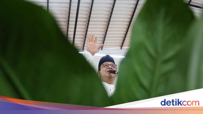 Penyalahgunaan KJP untuk Kredit Motor, Anies Sorot Sistem Early Warning