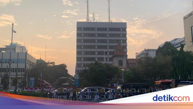 Ada Aksi Bela Palestina di Depan Kedubes AS, Jl Medan Merdeka Selatan Ditutup