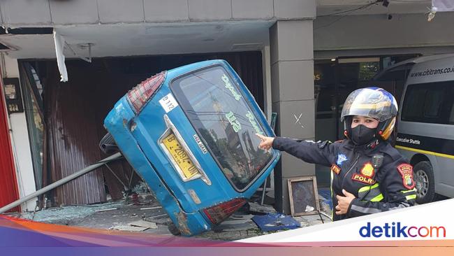 Polisi Amankan Sopir Angkot Penabrak Pejalan Kaki-Kios di Depok