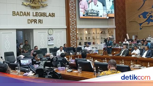 Fraksi Gerindra Rotasi Wihadi Wiyanto Jadi Ketua Baleg DPR