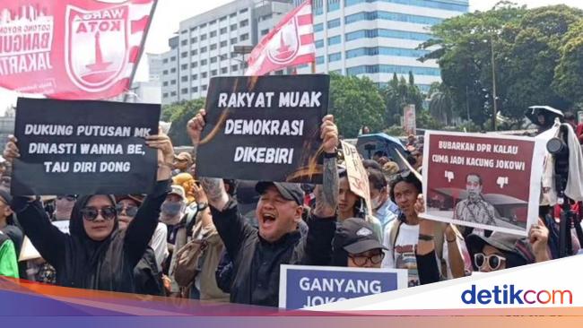 Ganjarist Apresiasi DPR Respons Cepat Tuntutan Pendemo Tolak Revisi UU Pilkada