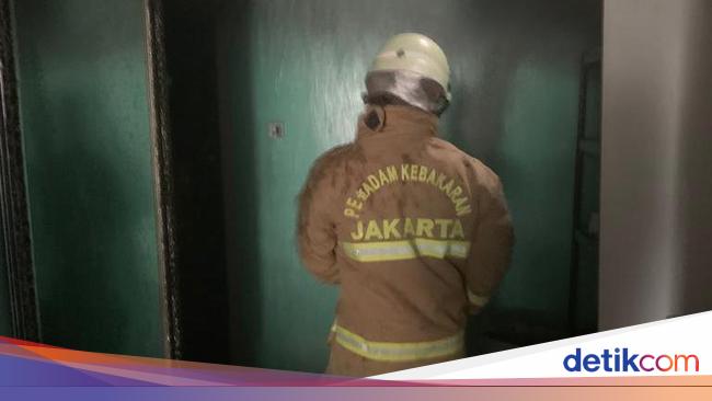 Kompor Gas Meledak Saat Dinyalakan, Warga di Jakbar Terluka