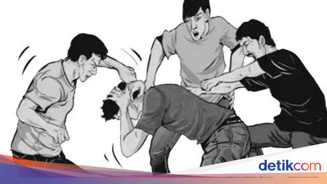 Pria di Depok Dikeroyok hingga Babak Belur usai Berucap ‘Tuhan Tak Adil’