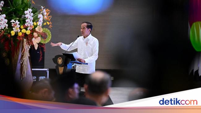 Bau-bau Kolonial Dirasa Jokowi saat Bicara Istana Jakarta