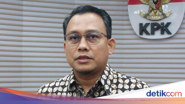 Eks Jubir KPK Ali Fikri Termasuk yang Dibalikin ke Kejagung