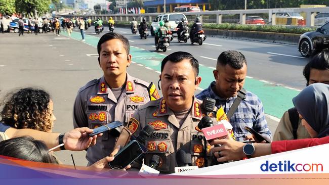 Polisi Sebut Aksi di Depan DPR-KPU Berjalan Aman dan Kondusif