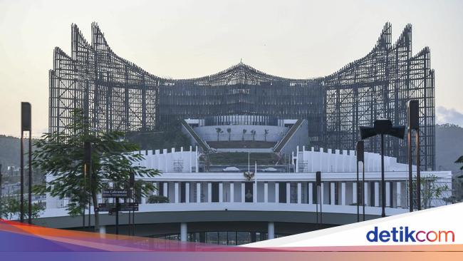 Respons Menteri PUPR soal Istana Garuda Disebut Seperti Kelelawar