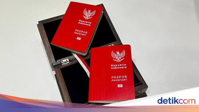 Desain Baru Paspor Indonesia Warna Merah Putih Berlaku di 2025