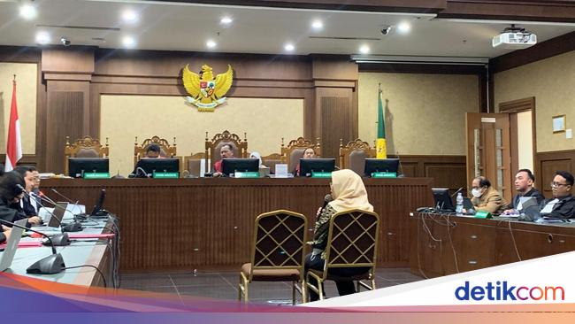 Jaksa Bongkar Obrolan Gazalba Saleh-Fify, Disebut 'Abi' dan 'Bip'