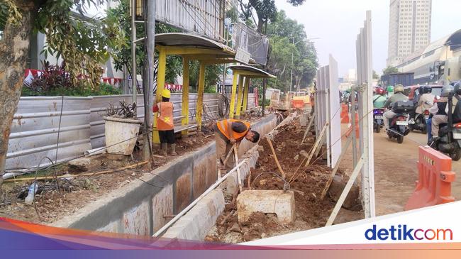 Trotoar MT Haryono Direvitalisasi, Warga Harap Semakin Tertata dan Rapih