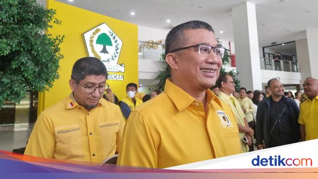 Beri Kesempatan yang Muda Berkarier