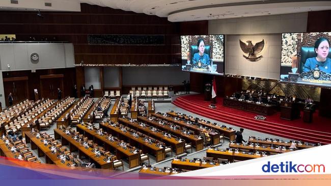 DPR Sahkan Iffa Rosita Jadi Komisioner KPU RI Gantikan Hasyim Asy’ari