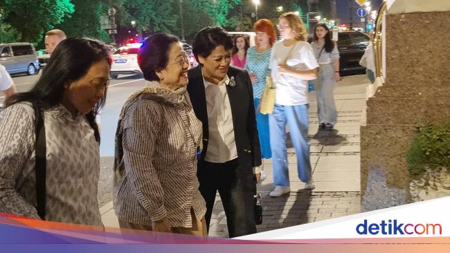 Megawati Tiba di St Petersburg, Disambut Dubes RI untuk Rusia