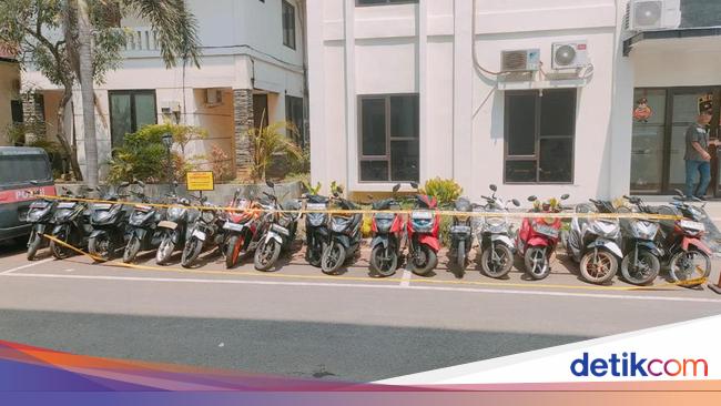 Penampakan 50 Motor Hasil Kejahatan Disita Polisi dari ‘Gudang’ Bekasi