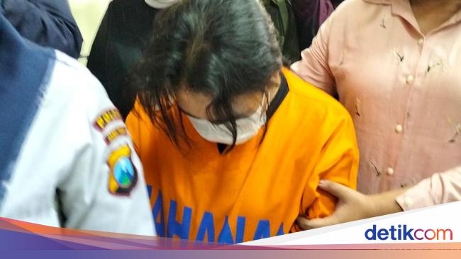 Baby Sitter di Surabaya Cekoki Balita Obat Penggemuk, Ngaku Beli di Online