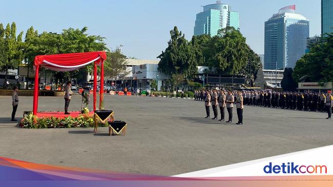 Kapolda Metro Pimpin Sertijab Dirsamapta hingga Kapolres Jakut