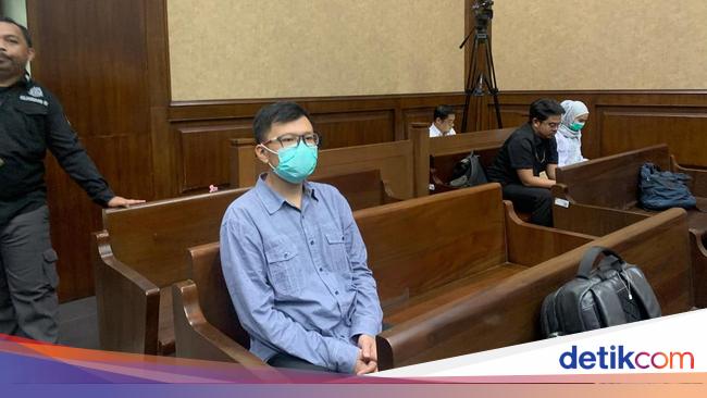 Ronald Tannur Jadi Saksi Sidang Kasus Suap 3 Hakim Pembebasnya