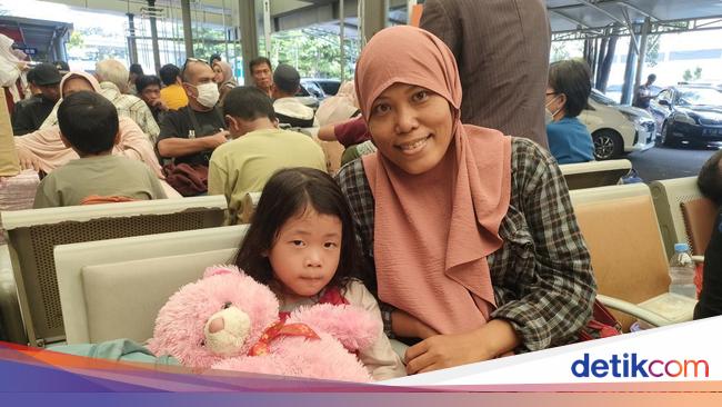 Ketinggalan Kereta, Citra Pilih Beli Tiket Lagi dan Nginap di Stasiun Senen