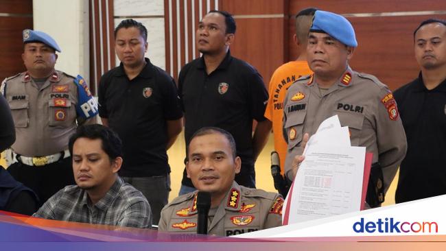 Kongkalikong Kepsek SD dan Istri di Bekasi Tilap Dana BOS Bertahun-tahun