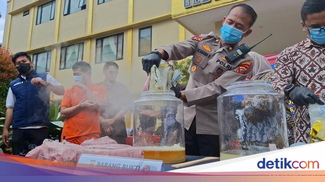 Polresta Bogor Musnahkan 7 Kilogram Sabu dengan Campuran Asam Sulfat