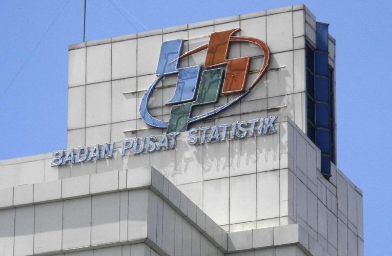 Rata-rata Upah Pekerja RI Rp3,09 Juta, Gaji Perempuan Lebih Kecil