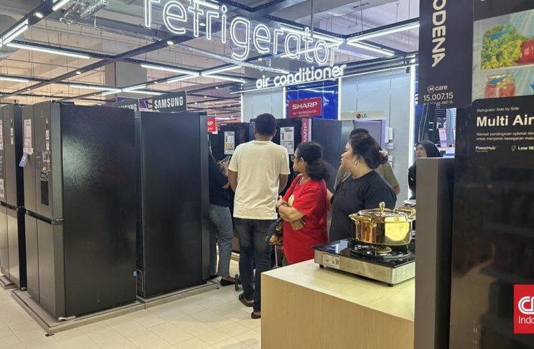 Kulkas Harga Miring Jadi Incaran di Transmart Full Day Sale Hari Ini