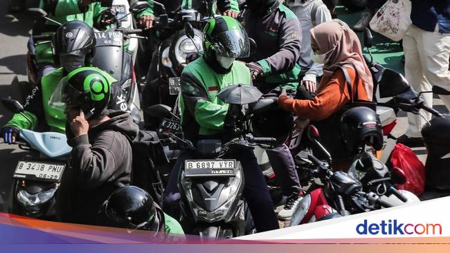 Pekerja Informal Kelebihan Jam Kerja, Driver Ojol Narik 54 Jam/Minggu