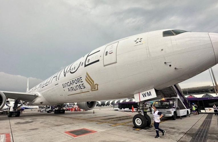 Untung Rp46 T, Singapura Airlines Tebar Bonus Karyawan 7,45 Kali Gaji