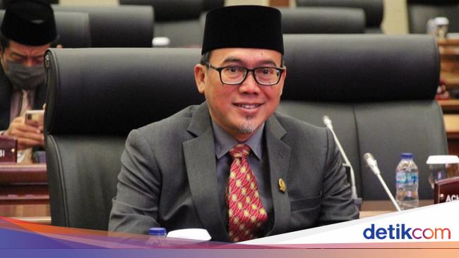 PKS Minta Pemprov DKI Utamakan Rekrut ‘Akamsi’ Usai Job Fair Membeludak
