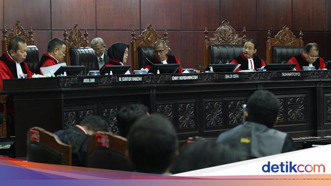 Forum Purnawirawan TNI Minta Pemakzulan Gibran, Putusan MK Final dan Mengikat